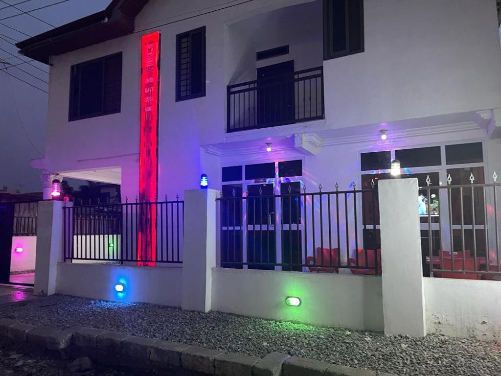 Ohene David Guest House Amanfro Buitenkant foto